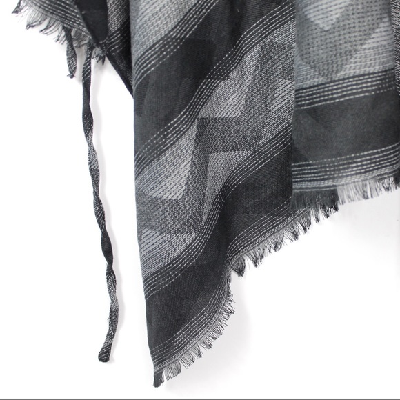 Calvin Klein Chevron Kimono Beach Coverup OS - Picture 5 of 7